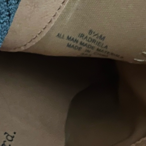 New Indigo Rd. Iradriela Snakeskin Boots Size 8.5 - Picture 8 of 8